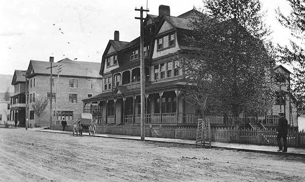 The hotel on a Vernon street corner